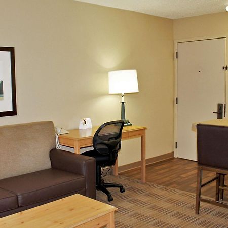 Extended Stay America Suites - Newark - Woodbridge Zewnętrze zdjęcie